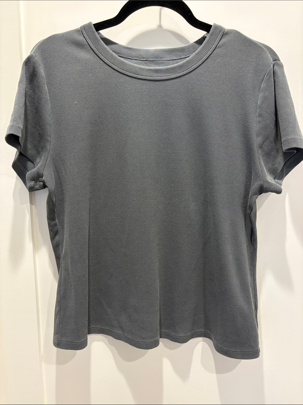 Old Navy Slate Gray Short Sleeve Fitted Crewneck Tee